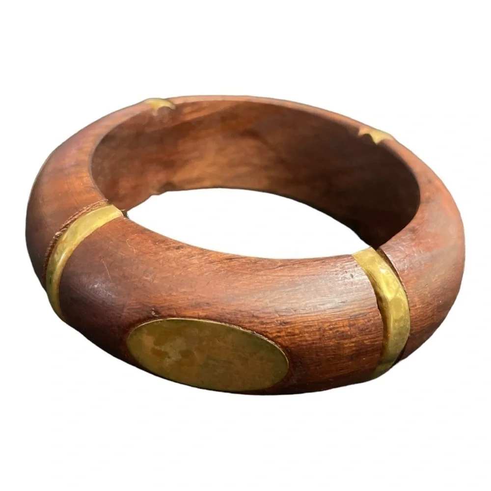 Boho 1970's Vintage Wood Carved Tribal Thick Bangle Bracelet*Gold Tone Accents